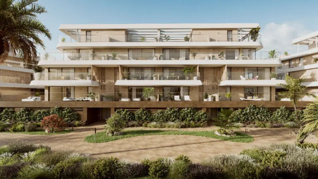Middle Floor Apartment — Estepona