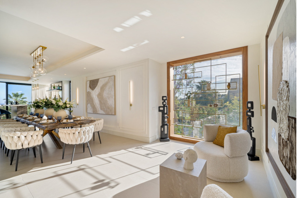 Villa – Chalet — Nueva Andalucía