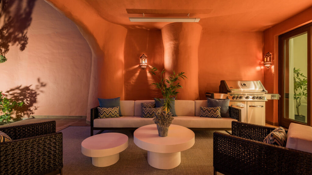 Middle Floor Apartment — Estepona