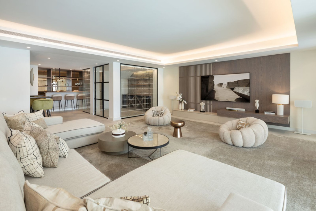 Detached Villa — Marbella