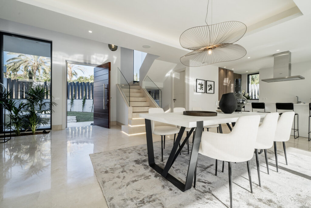 Villa – Chalet — Atalaya