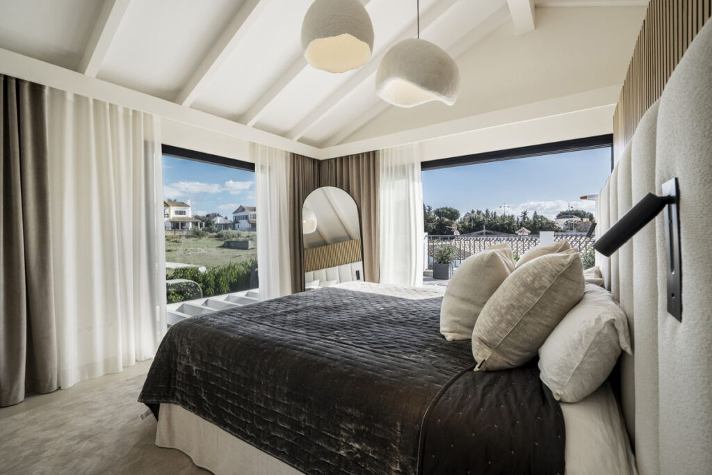 Villa – Chalet — Marbella