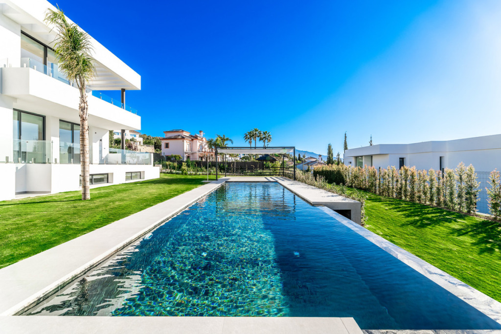 Villa – Chalet — Benahavís