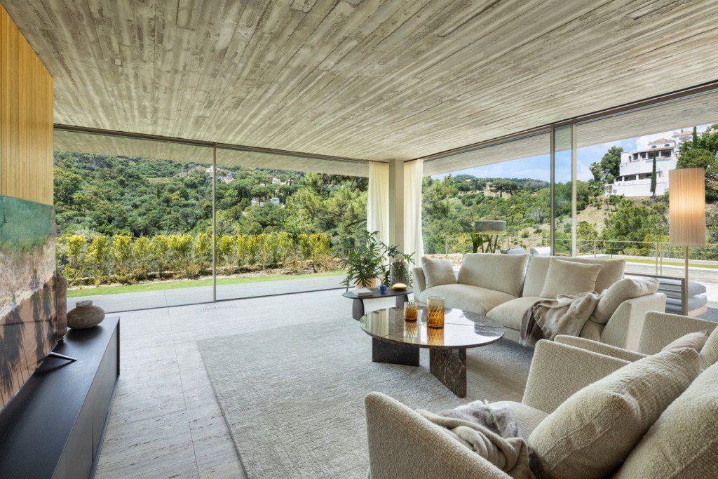 Detached Villa — El Madroñal