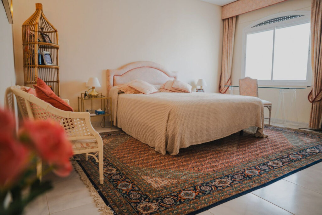 Middle Floor Apartment — Puerto Banús