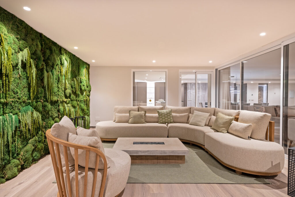 Middle Floor Apartment — Puerto Banús