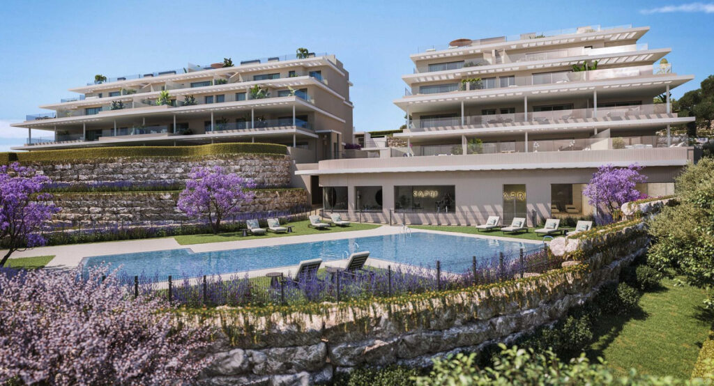 Апартамент средний этаж — Estepona