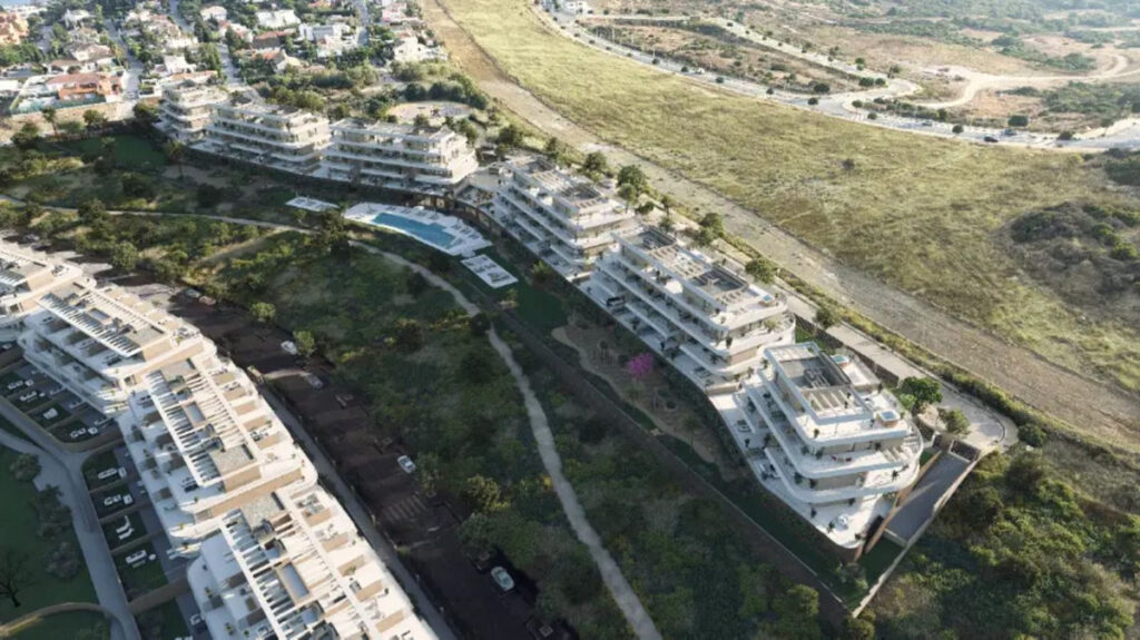 Apartamento Planta Media — Estepona