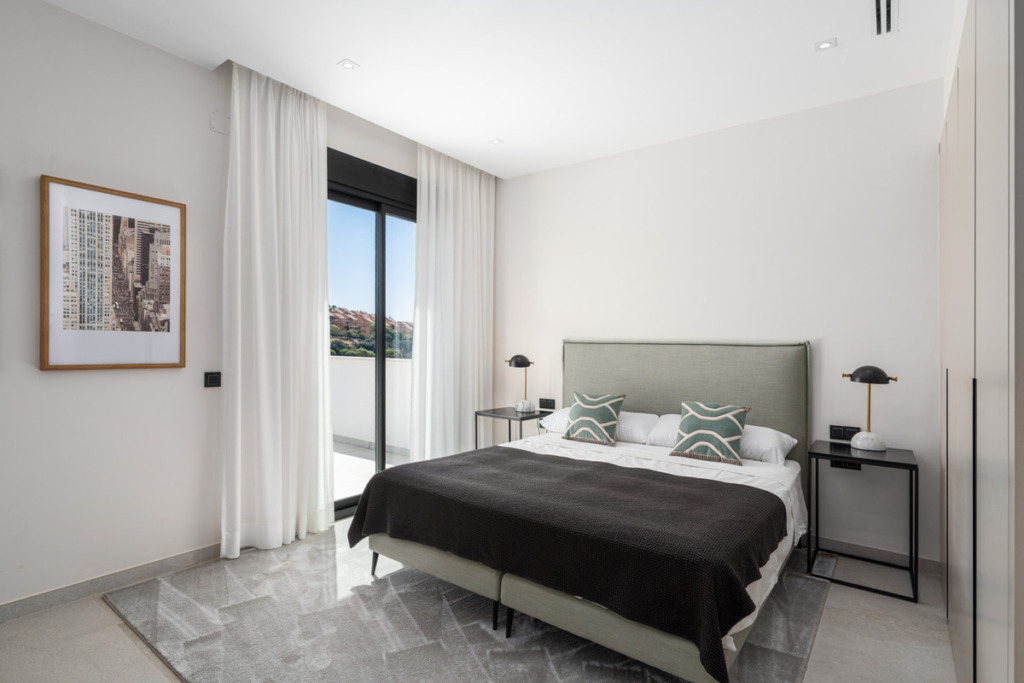 Detached Villa — Elviria