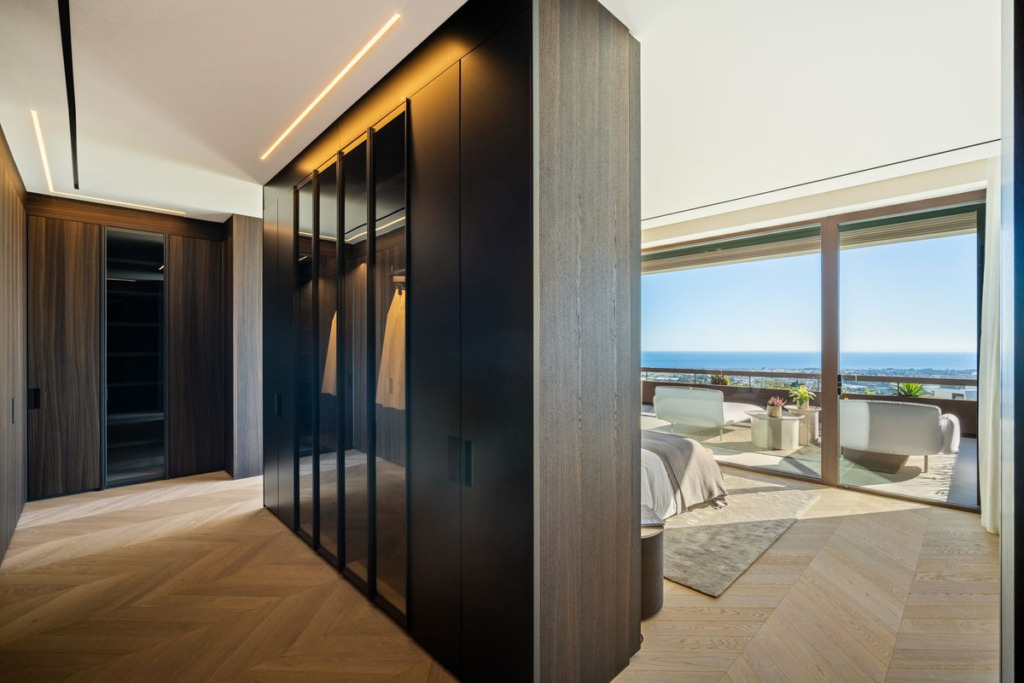 Detached Villa — Benahavís