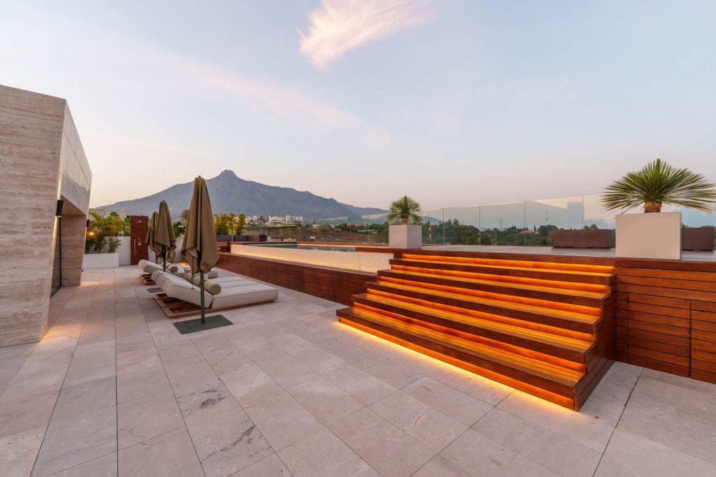 Villa – Chalet — Marbella