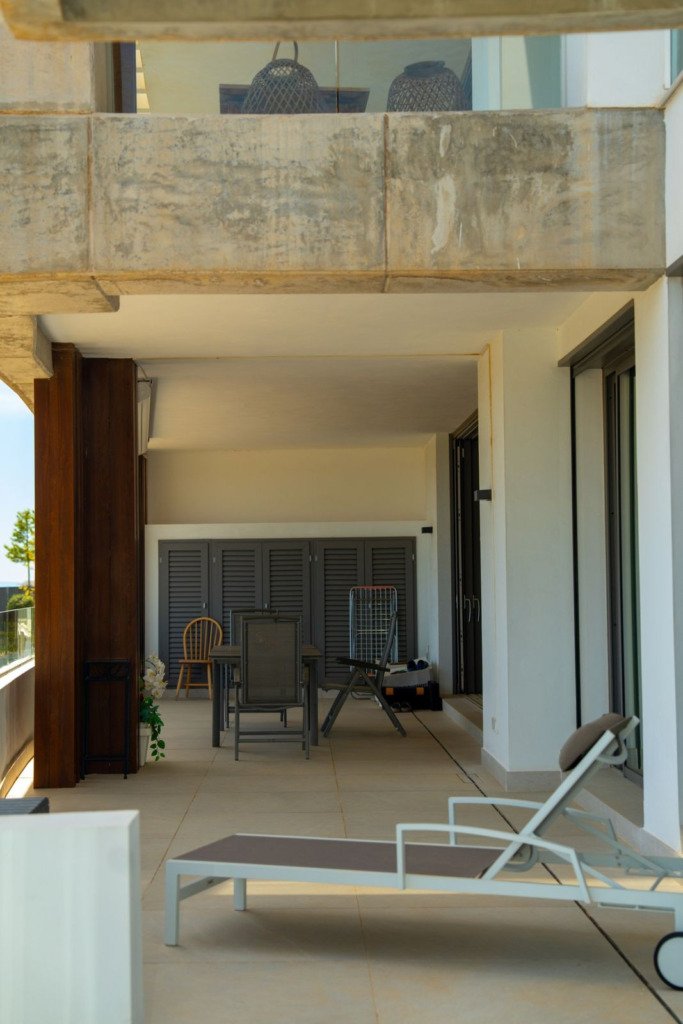 Middle Floor Apartment — Benahavís