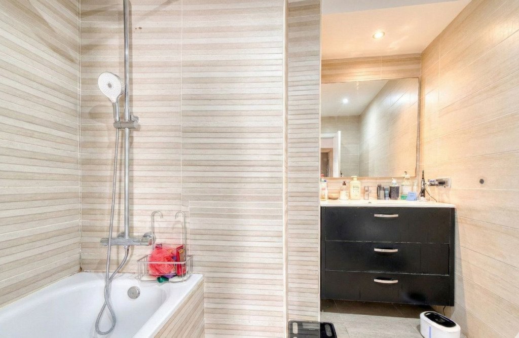 Villa – Chalet — Estepona