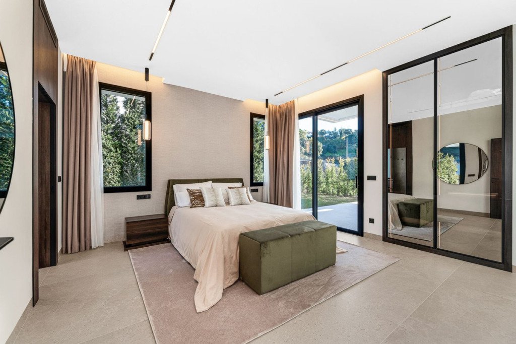 Villa – Chalet — El Madroñal