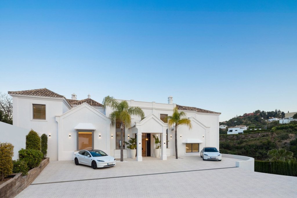 Villa – Chalet — Marbella
