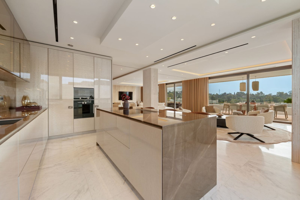 Villa – Chalet — Marbella