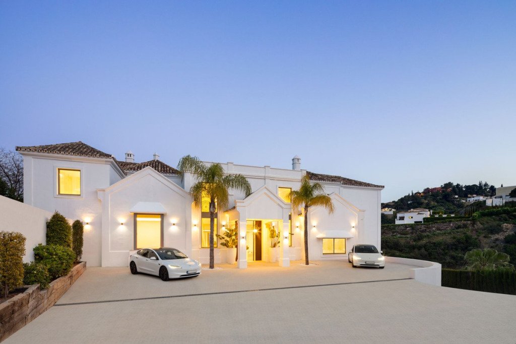Villa – Chalet — Marbella