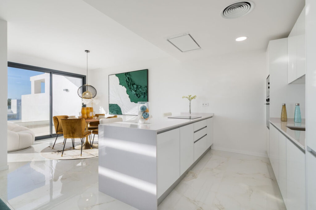 Top Floor Apartment — Estepona