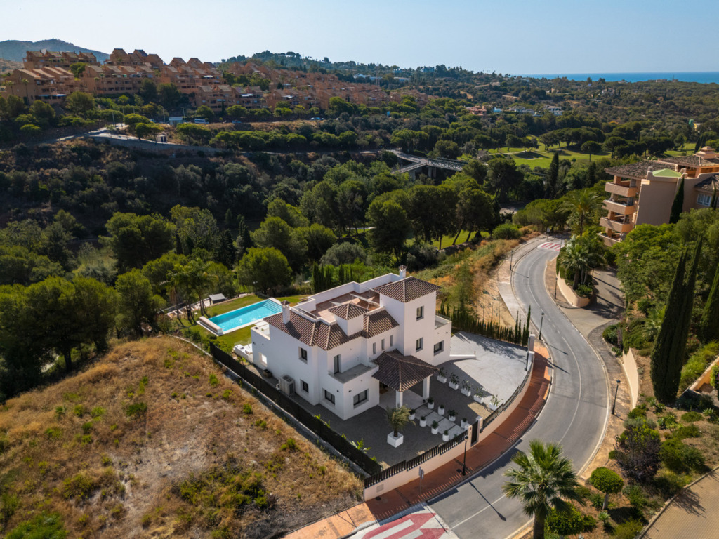 Detached Villa — Elviria