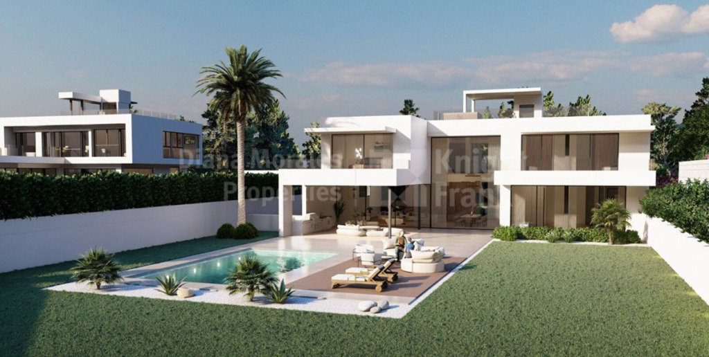 Villa – Chalet — Guadalmina Alta
