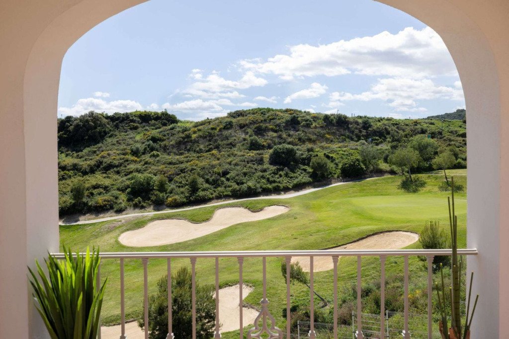 Villa – Chalet — Estepona