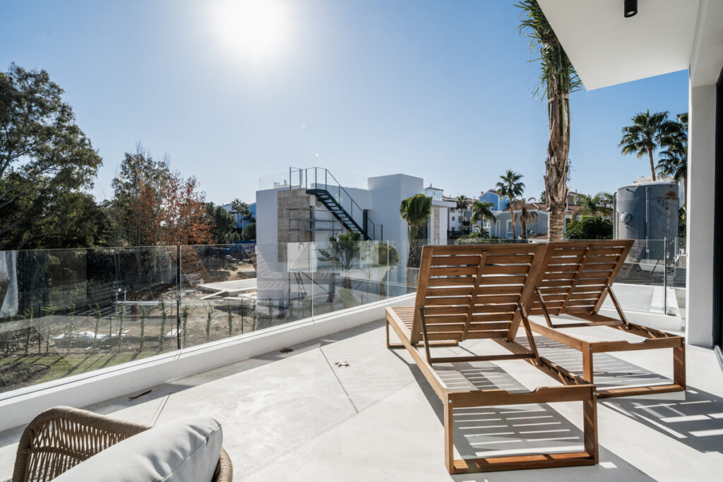 Villa – Chalet — Atalaya