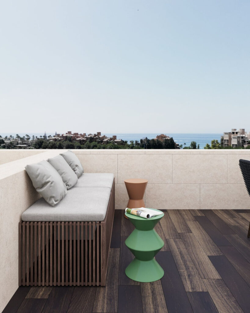 Middle Floor Apartment — New Golden Mile