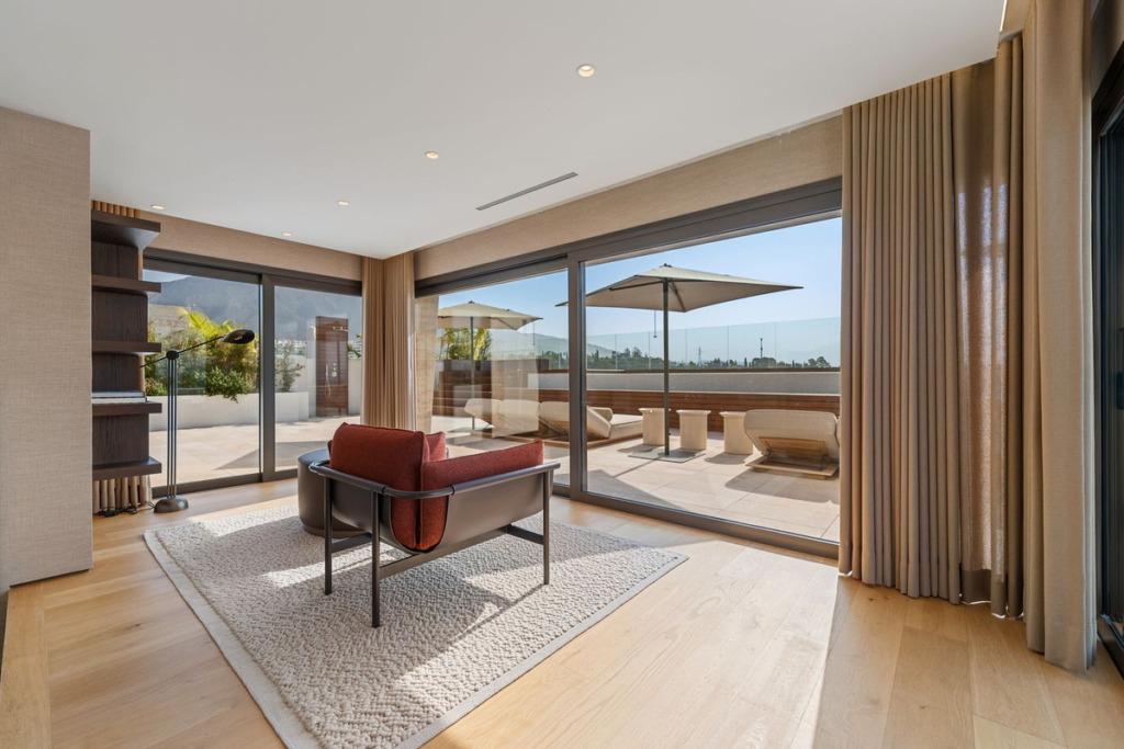 Villa – Chalet — Marbella