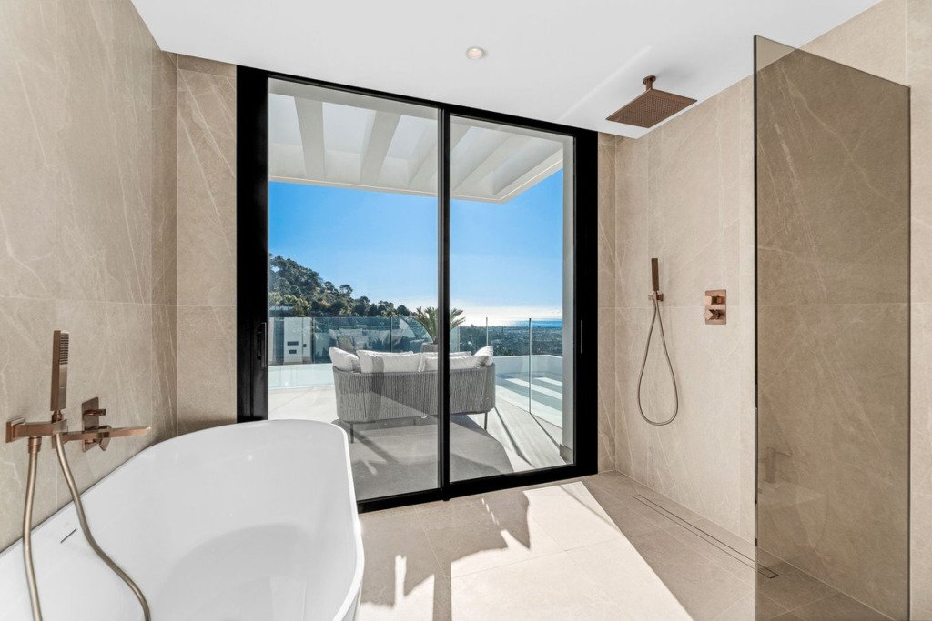 Villa – Chalet — El Madroñal