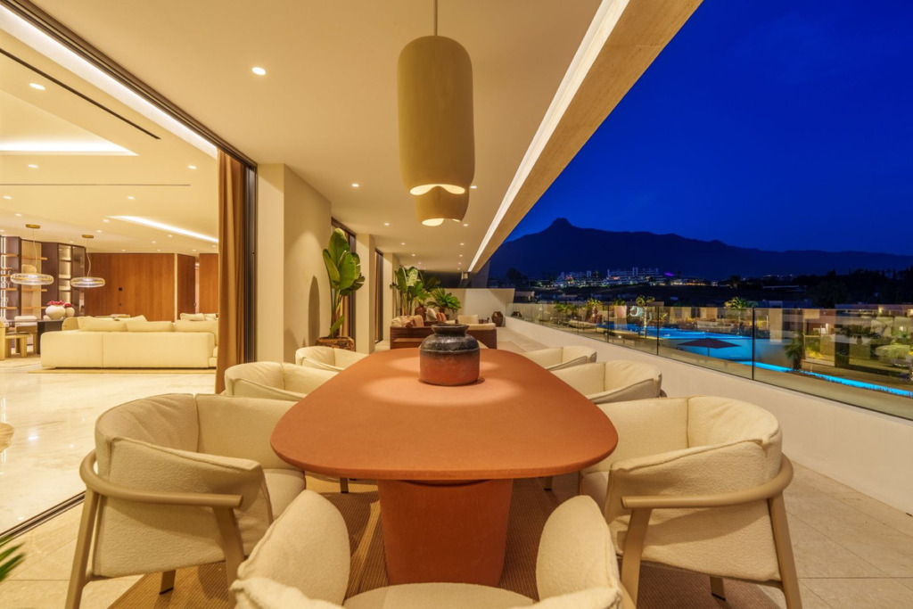 Villa – Chalet — Marbella