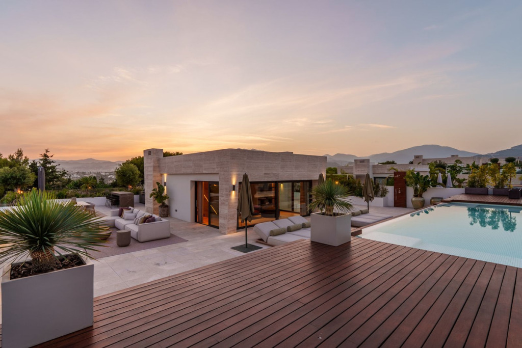 Villa – Chalet — Marbella