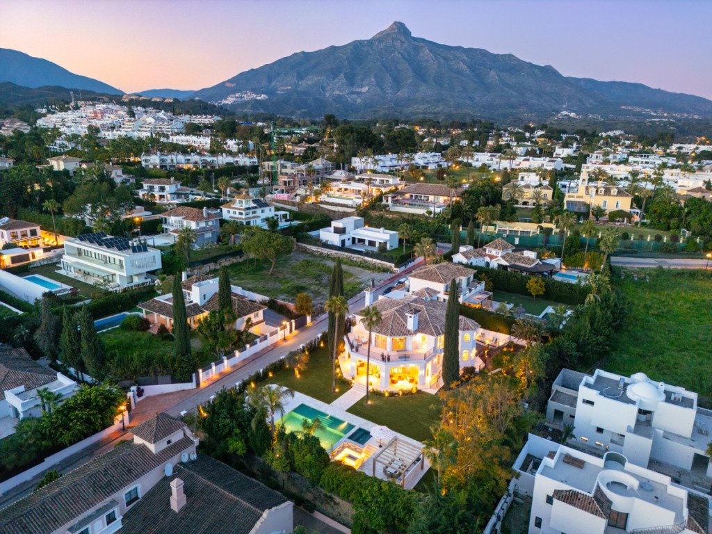 Вилла/Шале — Nueva Andalucía