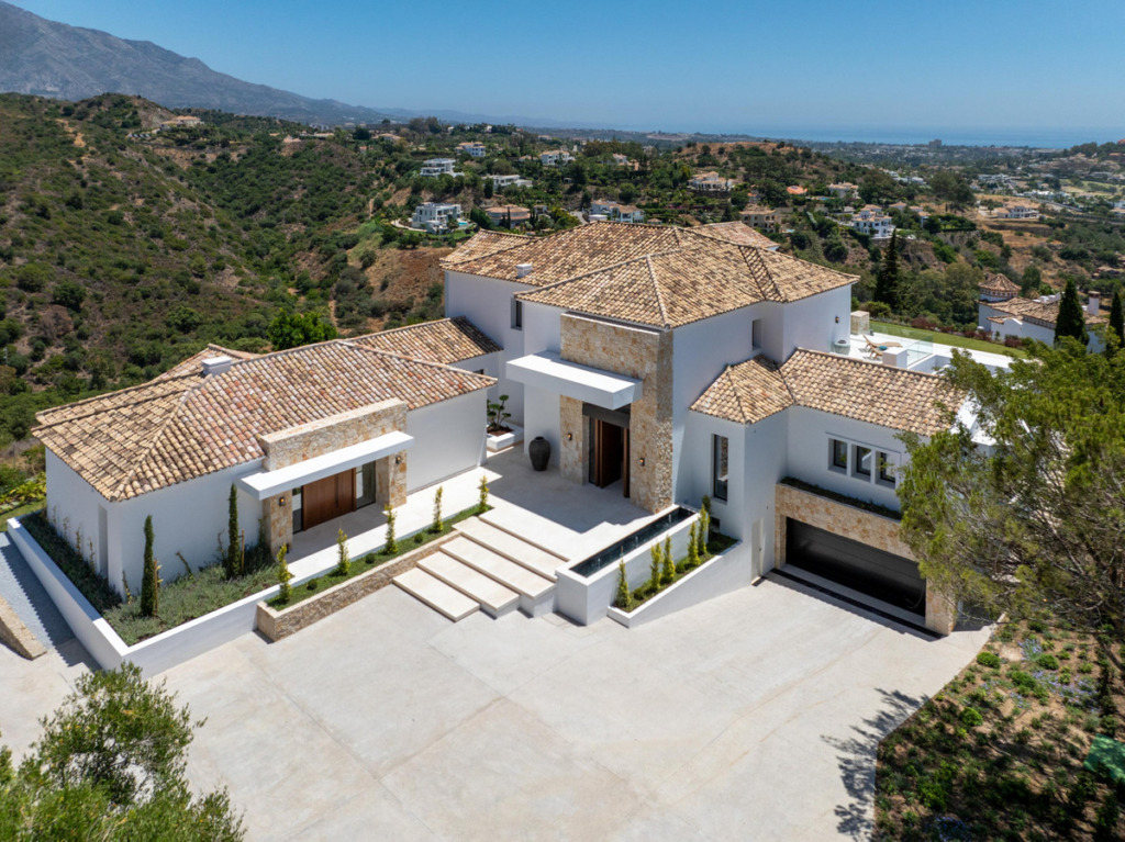 Detached Villa — Benahavís