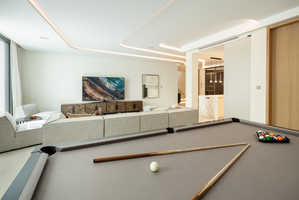 Villa – Chalet — Nueva Andalucía