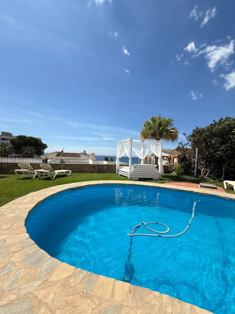 Вилла/Шале — Benalmadena
