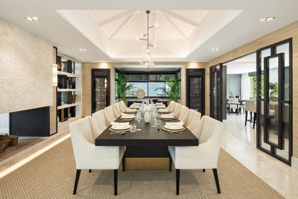 Villa – Chalet — Nueva Andalucía