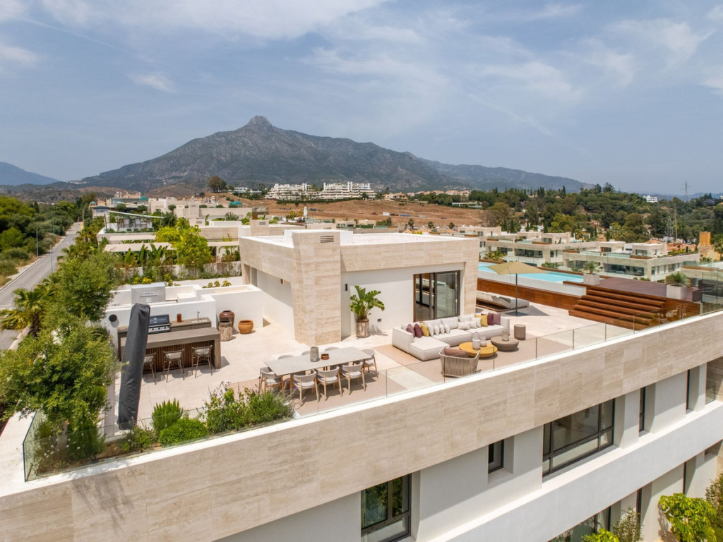 Villa – Chalet — Marbella