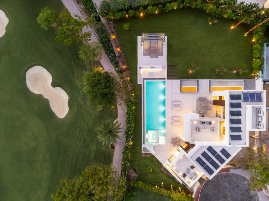 Villa – Chalet — Nueva Andalucía