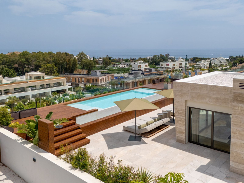 Villa – Chalet — Marbella