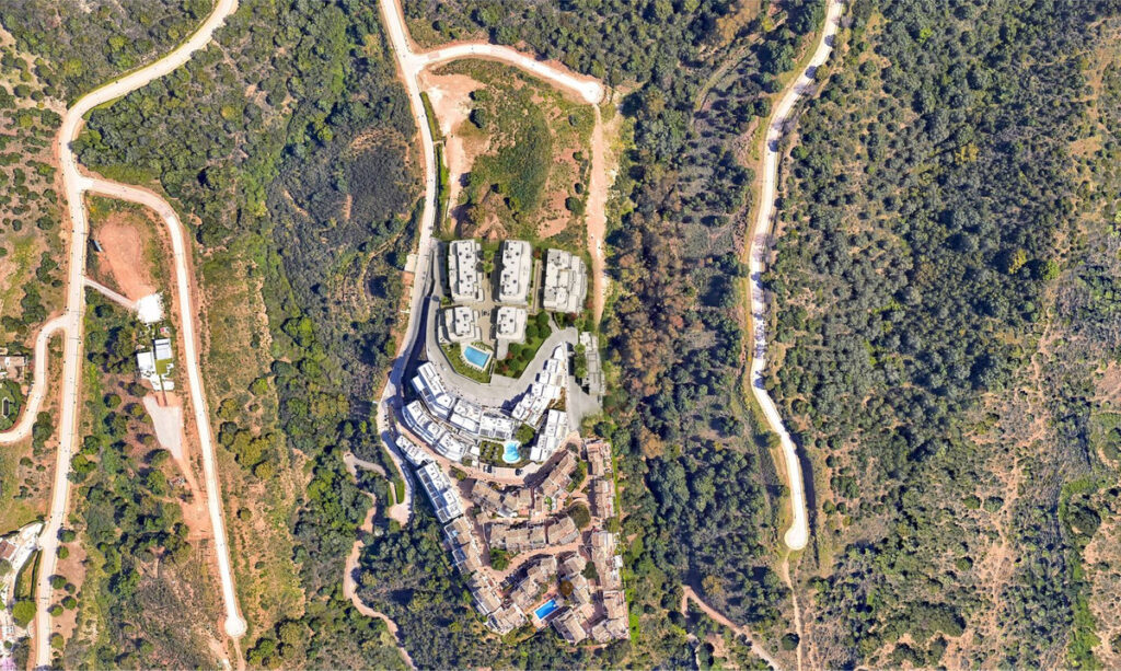 Апартамент средний этаж — Marbella