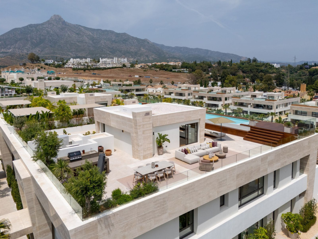 Villa – Chalet — Marbella