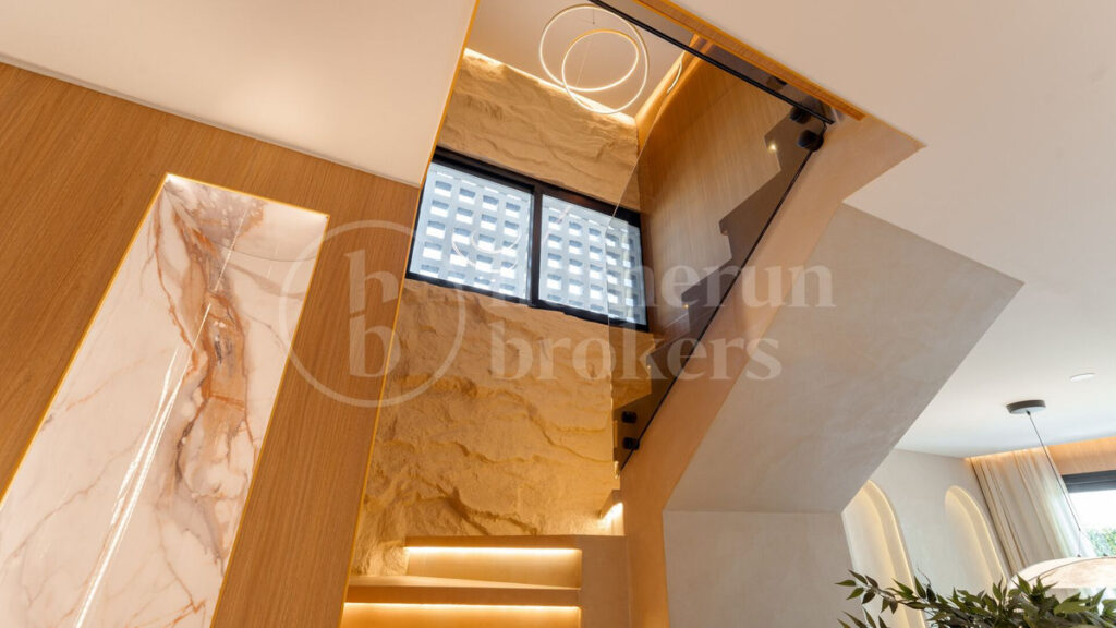 Villa – Chalet — Puerto Banús
