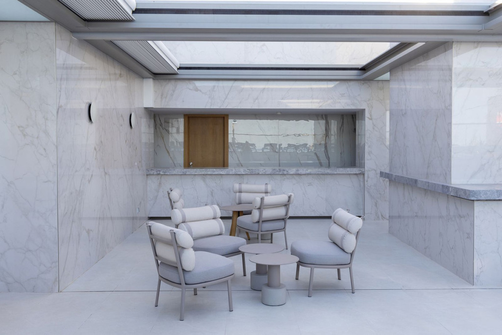 Middle Floor Apartment — Sierra Blanca