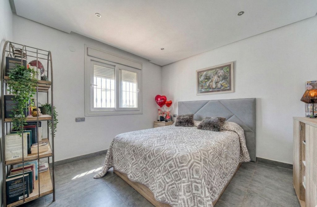 Villa – Chalet — Estepona
