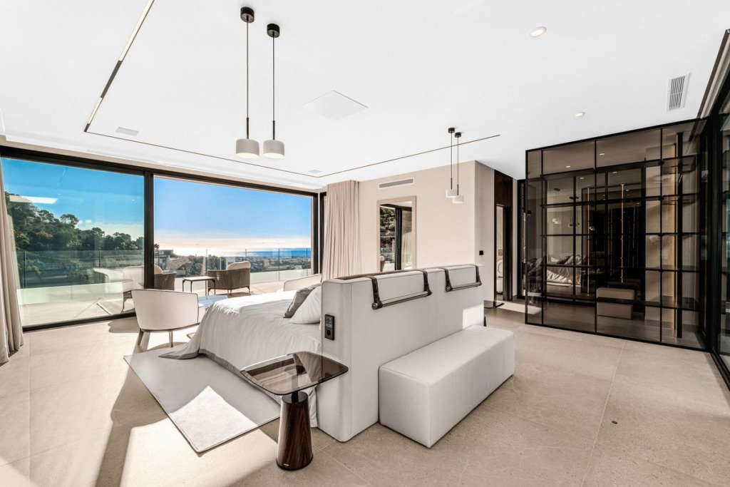 Villa – Chalet — El Madroñal