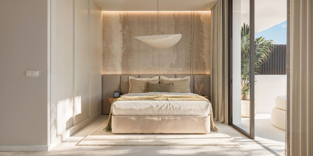 Апартамент средний этаж — Estepona