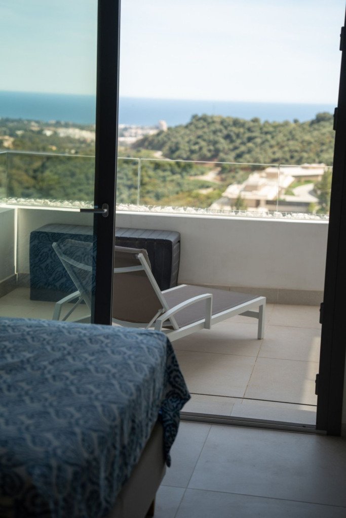 Middle Floor Apartment — Benahavís