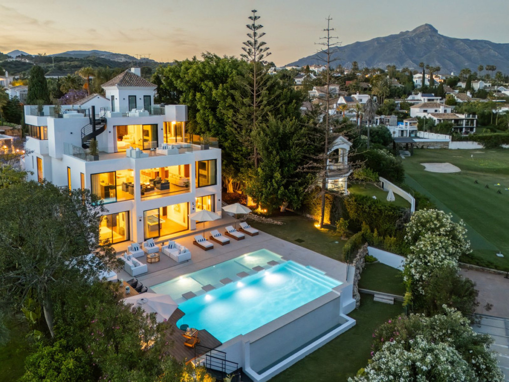Вилла/Шале — Marbella