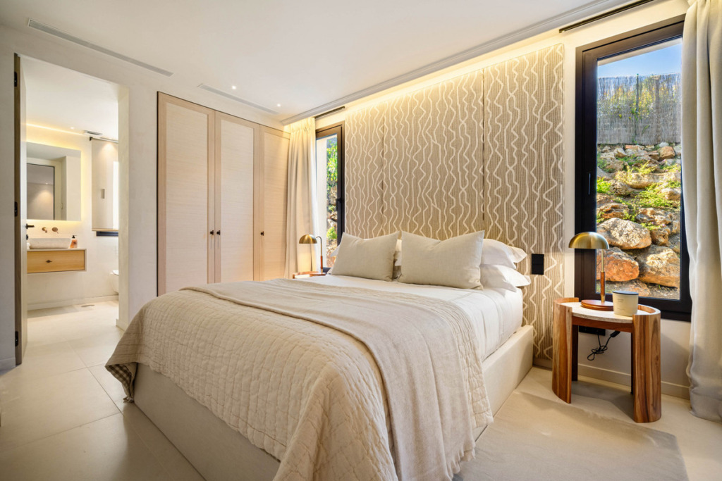 Villa – Chalet — Nueva Andalucía