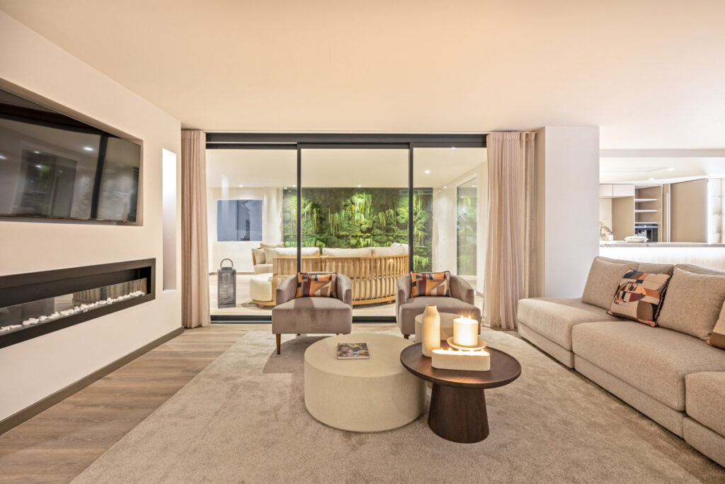 Middle Floor Apartment — Puerto Banús